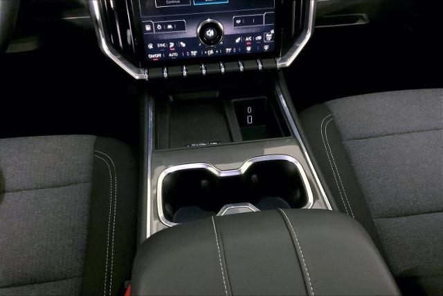 2025 GMC Acadia Vehicle Photo in KANSAS CITY, MO 64114-4502