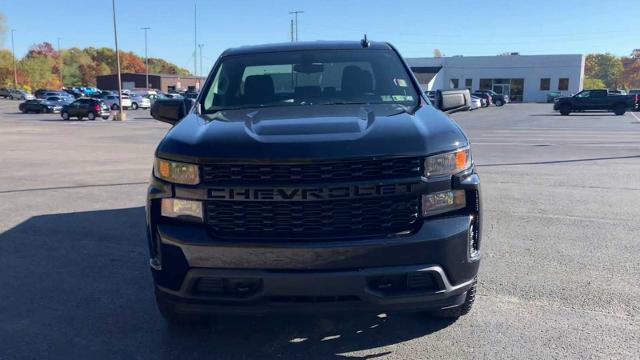 2020 Chevrolet Silverado 1500 Vehicle Photo in MOON TOWNSHIP, PA 15108-2571