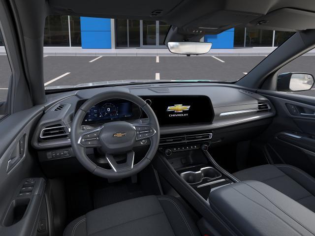 2026 Chevrolet Traverse photo 15 of 31