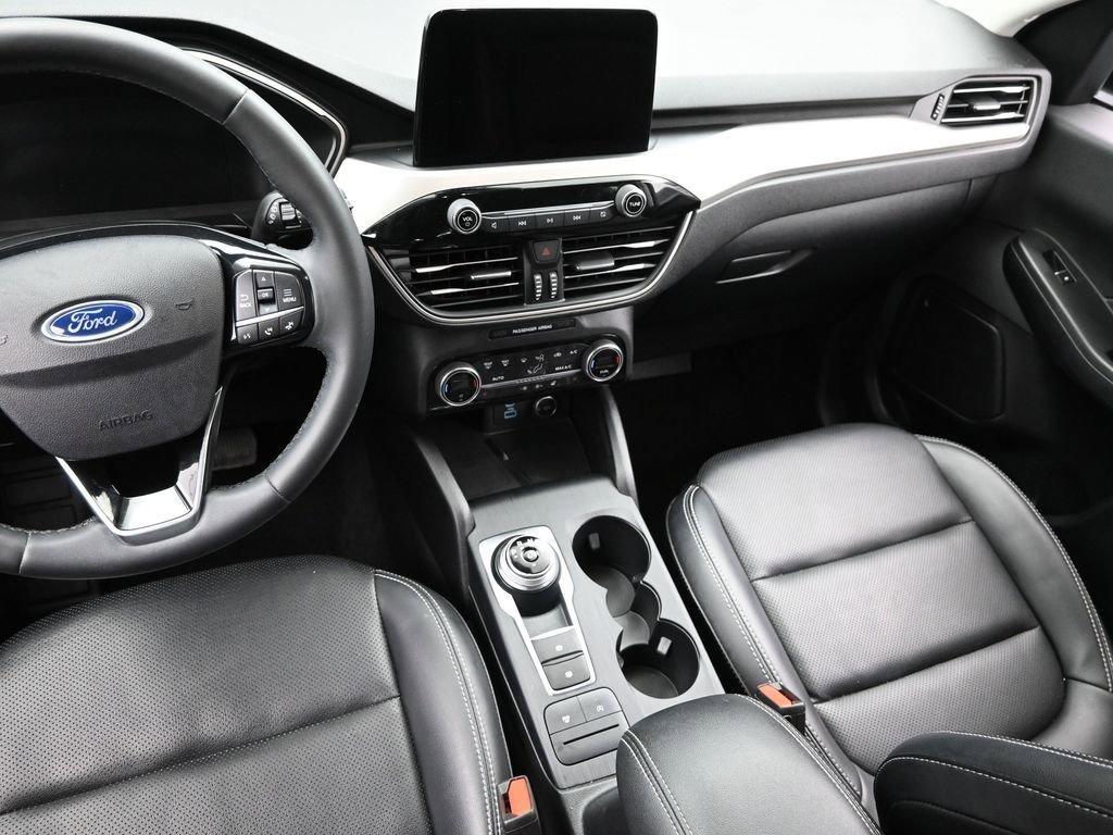 2021 Ford Escape Vehicle Photo in Cedar Rapids, IA 52402