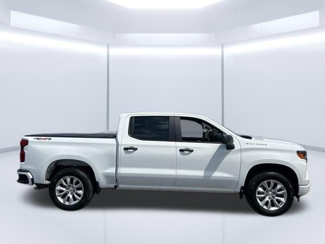 2025 Chevrolet Silverado 1500 Vehicle Photo in SAINT CLAIRSVILLE, OH 43950-8512