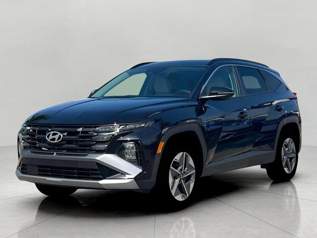 2025 Hyundai TUCSON Hybrid Vehicle Photo in Neenah, WI 54956