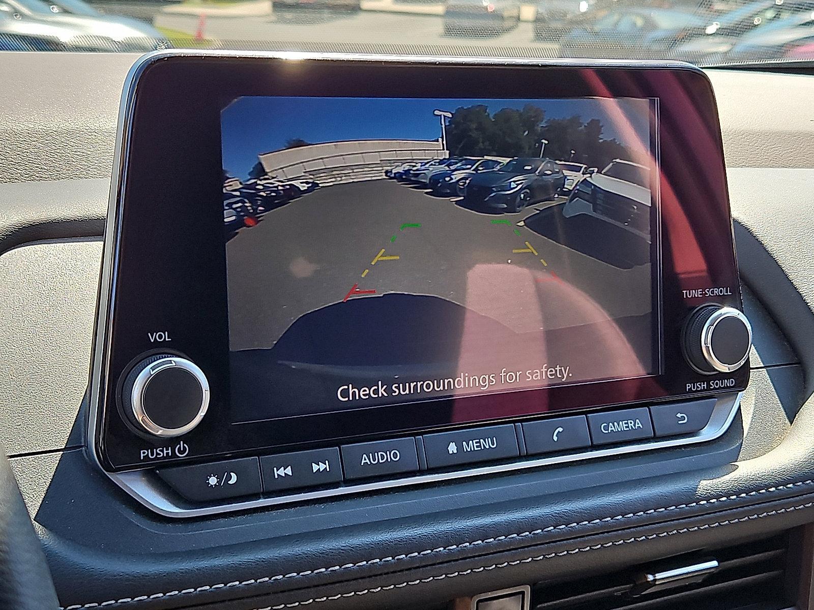 2023 Nissan Rogue Vehicle Photo in Jenkintown, PA 19046
