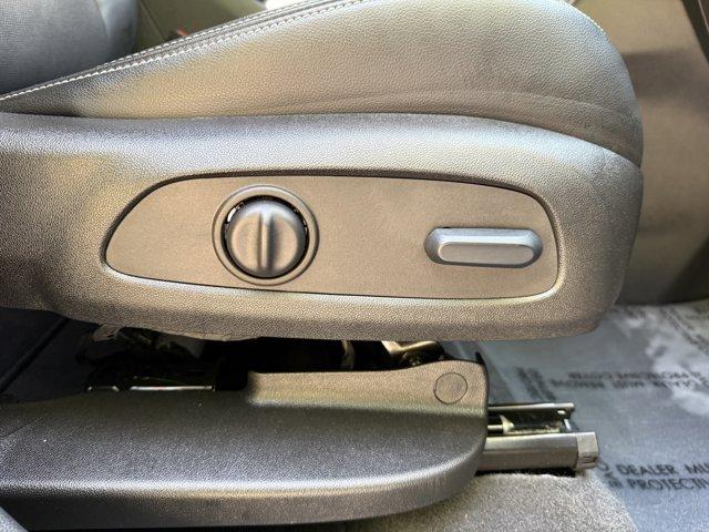 2022 GMC Terrain Vehicle Photo in LEOMINSTER, MA 01453-2952