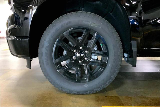 2025 Chevrolet Silverado 1500 Vehicle Photo in KANSAS CITY, MO 64114-4502