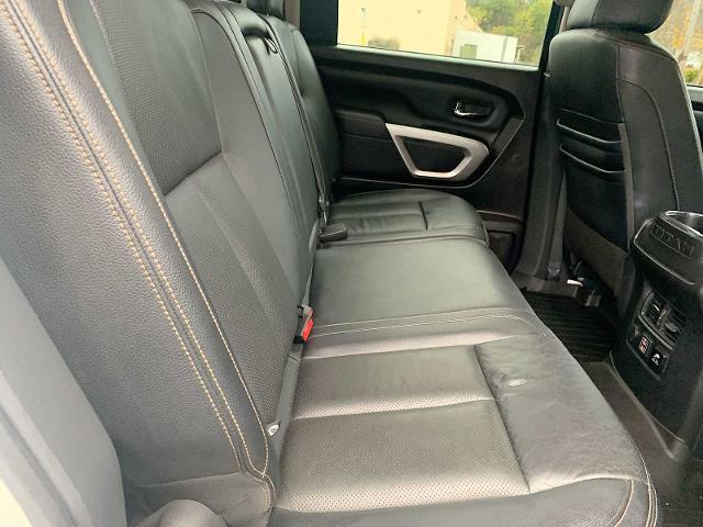 2019 Nissan Titan Vehicle Photo in MOON TOWNSHIP, PA 15108-2571
