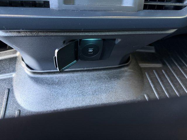 2024 Ford F-150 Vehicle Photo in LEOMINSTER, MA 01453-2952