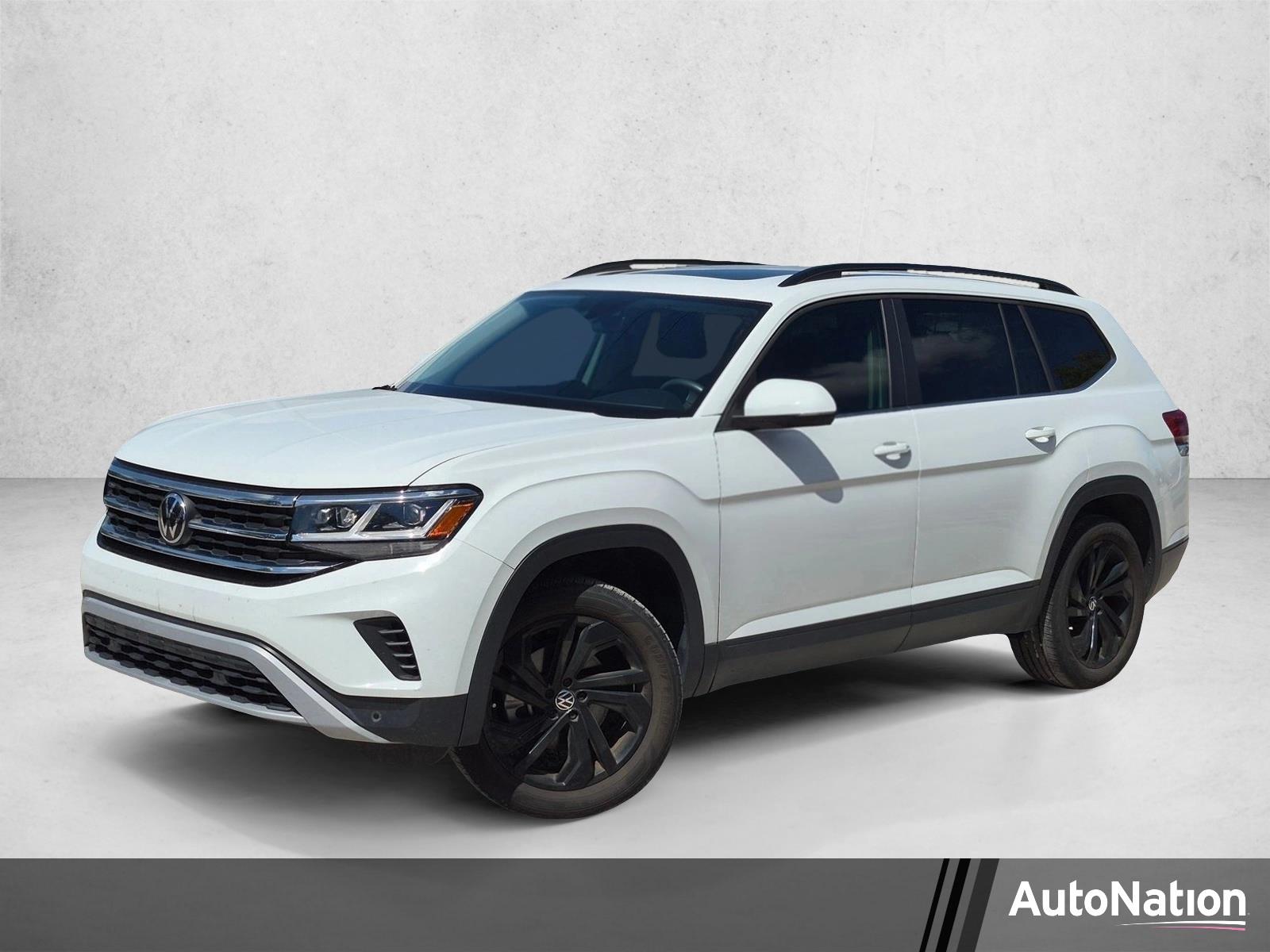 2023 Volkswagen Atlas Vehicle Photo in Tampa, FL 33614