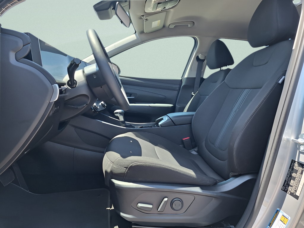 2026 Hyundai Tucson photo 11 of 30