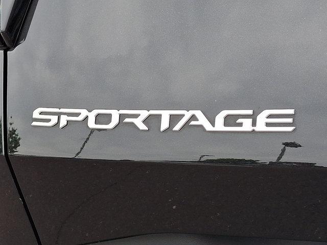 2024 Kia Sportage Hybrid Vehicle Photo in Philadelphia, PA 19116