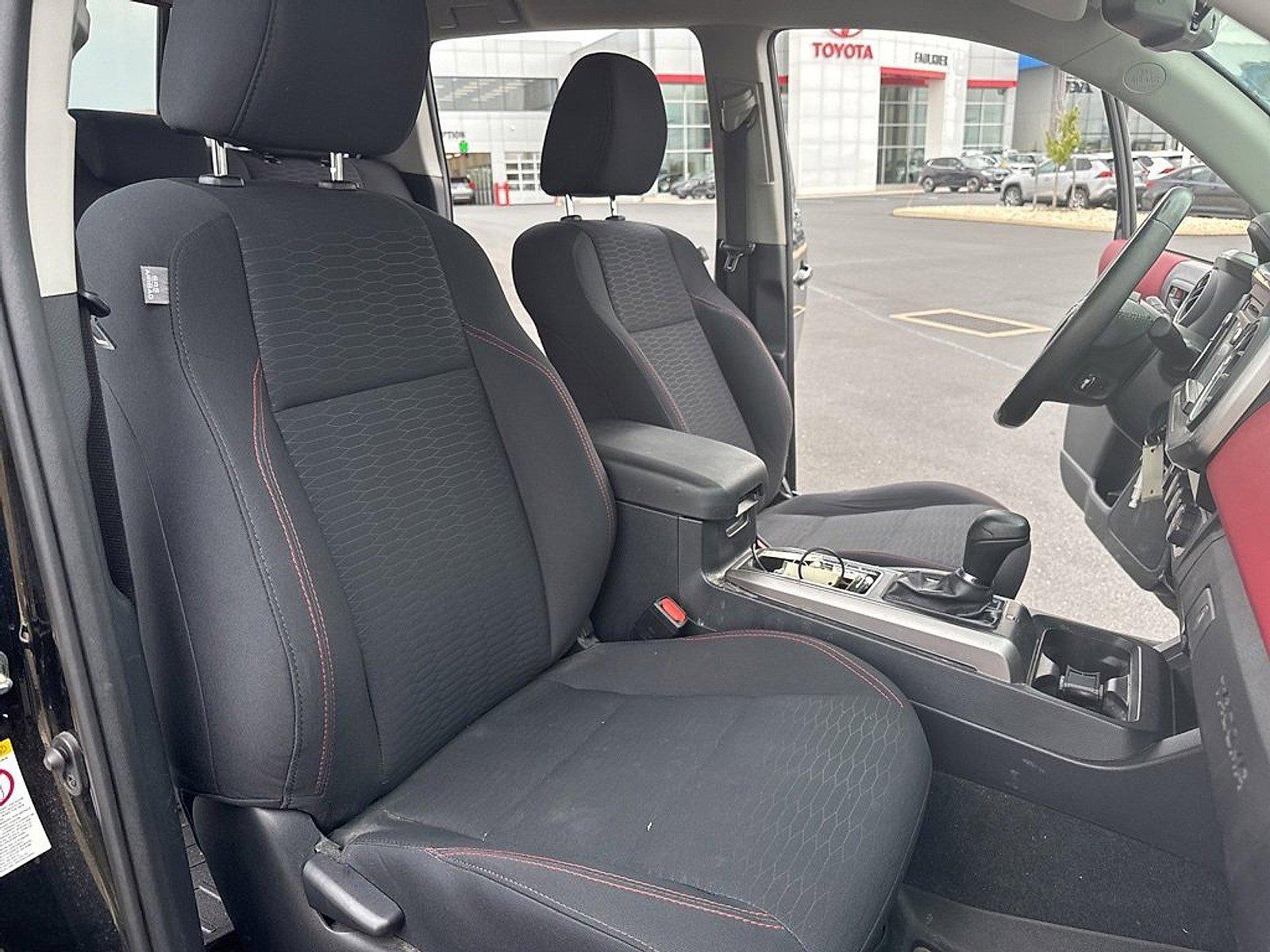 2019 Toyota Tacoma 4WD Vehicle Photo in Harrisburg, PA 17111