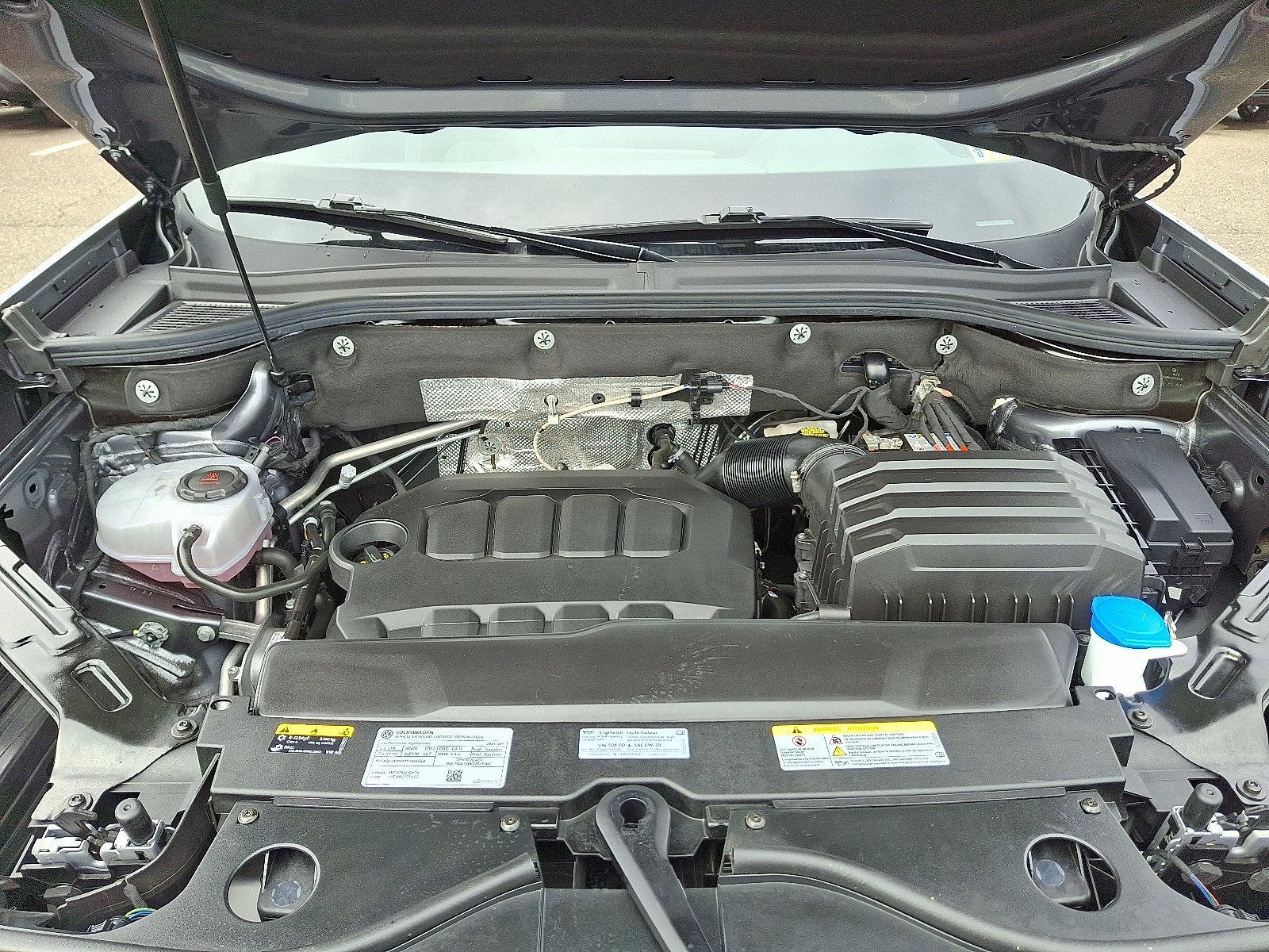 2025 Volkswagen Atlas Cross Sport Vehicle Photo in Trevose, PA 19053