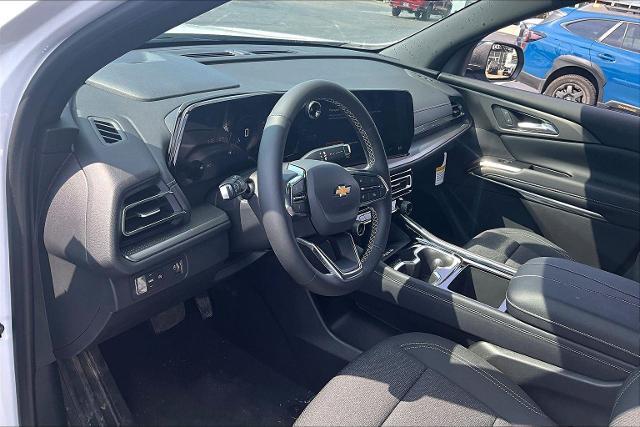 2025 Chevrolet Traverse Vehicle Photo in TOPEKA, KS 66609-0000