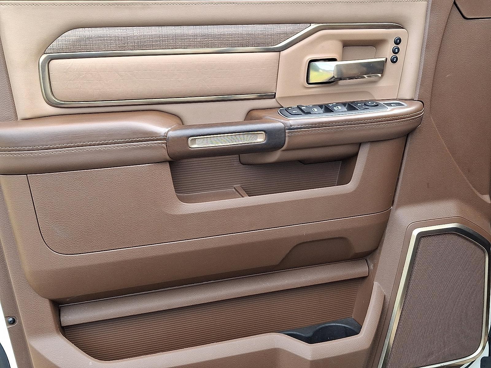 2022 Ram 3500 Vehicle Photo in Trevose, PA 19053