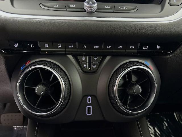 2025 Chevrolet Blazer Vehicle Photo in PUYALLUP, WA 98371-4149