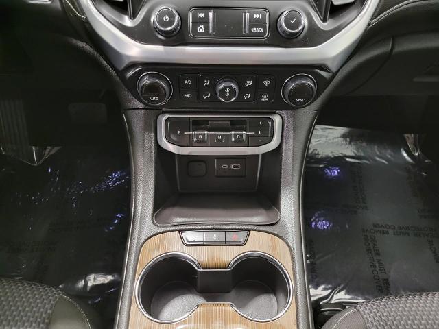 2023 GMC Acadia Vehicle Photo in GREEN BAY, WI 54303-3330