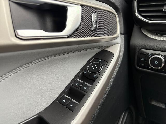 2023 Ford Explorer Vehicle Photo in Savannah, GA 31419