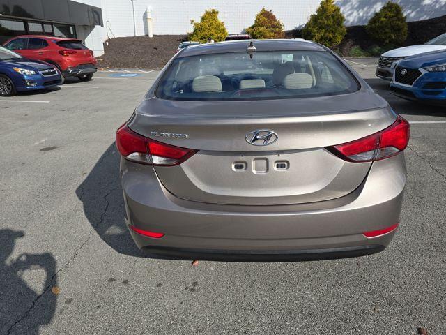 2016 Hyundai ELANTRA Vehicle Photo in Pleasant Hills, PA 15236
