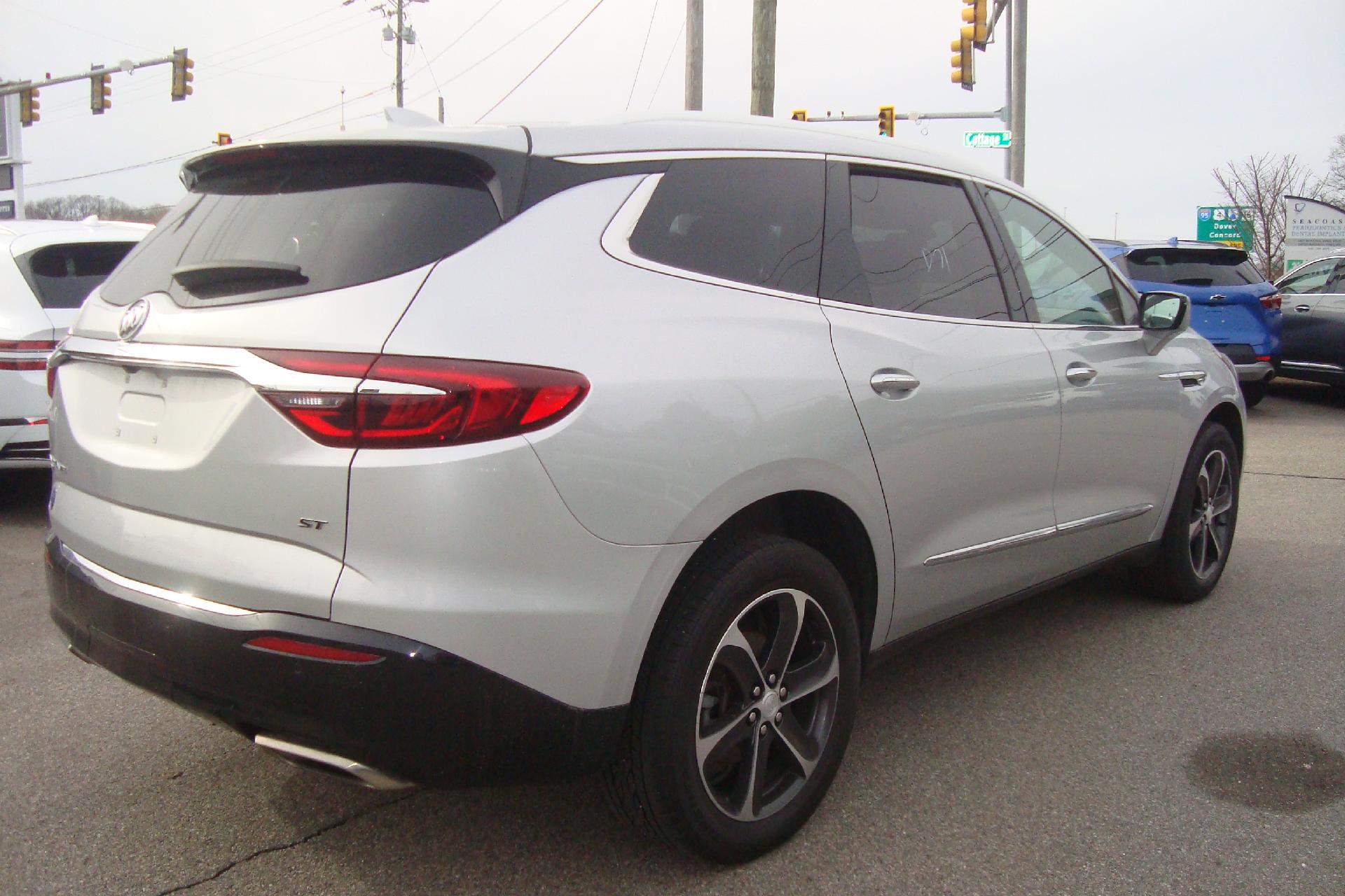 2021 Buick Enclave Vehicle Photo in PORTSMOUTH, NH 03801-4196