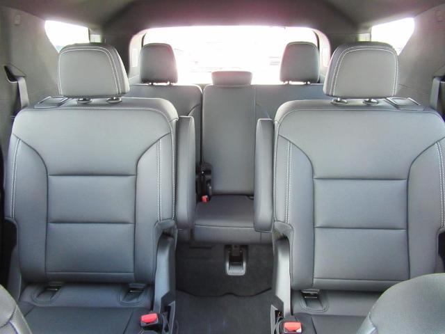2026 Chevrolet Traverse Vehicle Photo in LEESBURG, FL 34788-4022
