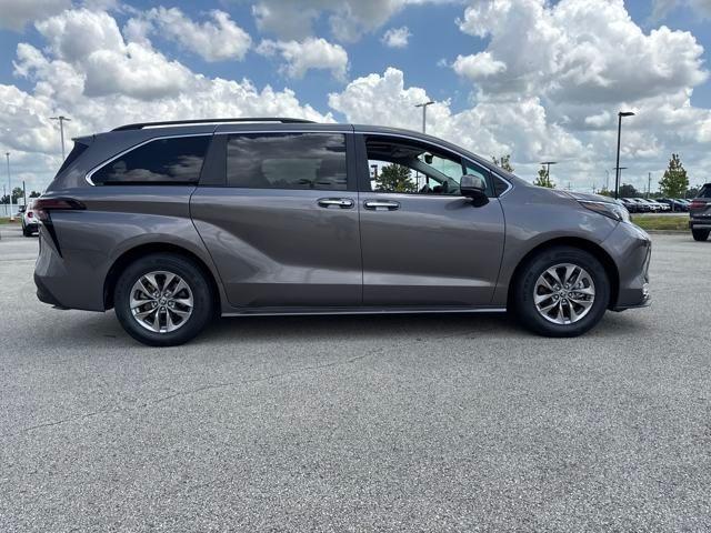 2024 Toyota Sienna Vehicle Photo in Jonesboro, AR 72404