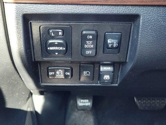 2019 Toyota Tundra 4WD Vehicle Photo in DENTON, TX 76210-9321
