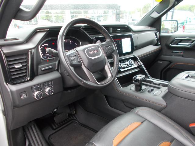 2022 GMC Sierra 1500 Vehicle Photo in LOWELL, MA 01852-4336