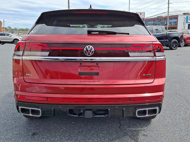 2024 Volkswagen Atlas Cross Sport Vehicle Photo in HARRISBURG, PA 17111-1033