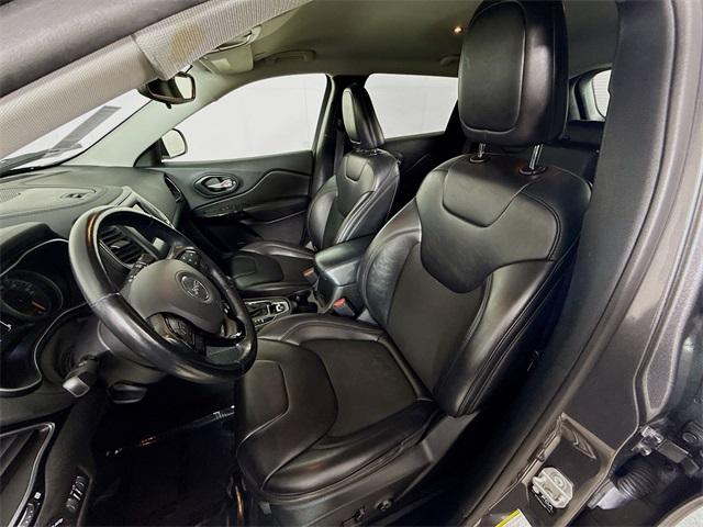 2021 Jeep Cherokee Vehicle Photo in Everett, WA 98204