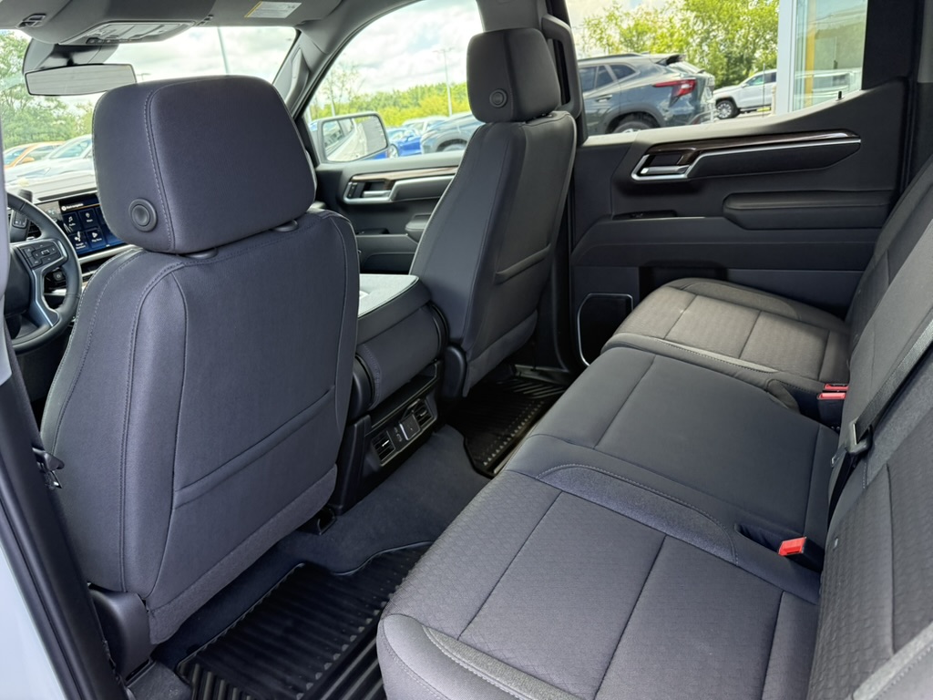 2026 Chevrolet Silverado 1500 LT (2FL) - 10