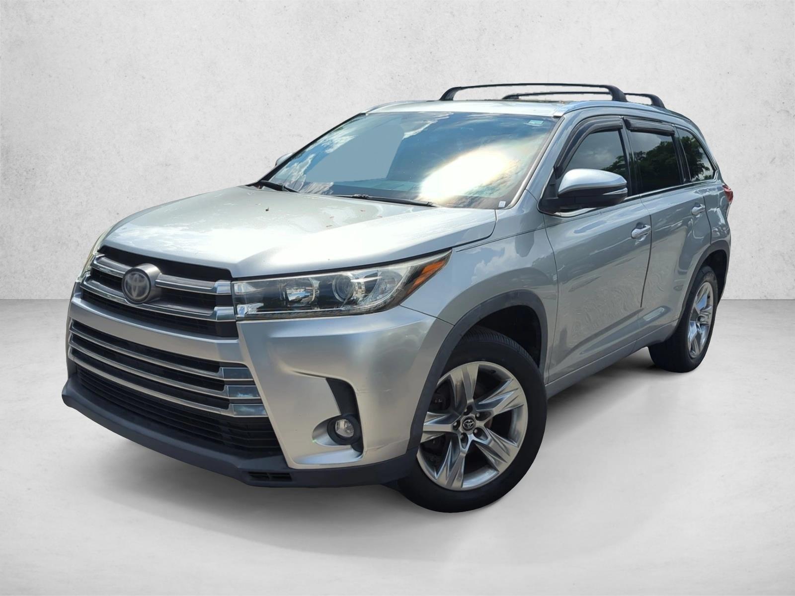 2019 Toyota Highlander Vehicle Photo in Ft. Myers, FL 33907