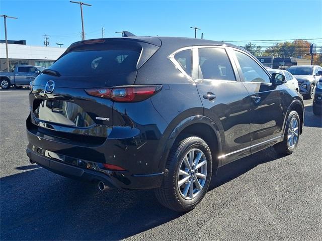 2024 Mazda CX-5 Vehicle Photo in New Bloomfield, PA 17068