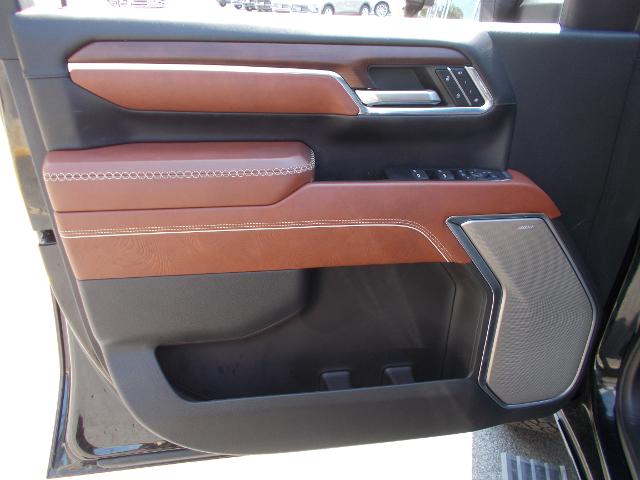 2024 GMC Sierra 3500 HD Vehicle Photo in LOWELL, MA 01852-4336