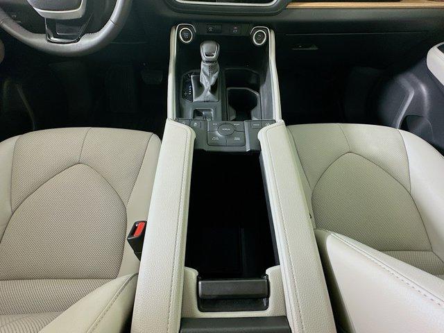 2024 Toyota Grand Highlander Vehicle Photo in Flemington, NJ 08822