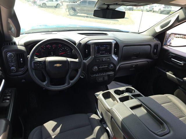 2023 Chevrolet Silverado 1500 Vehicle Photo in Pleasant Hills, PA 15236