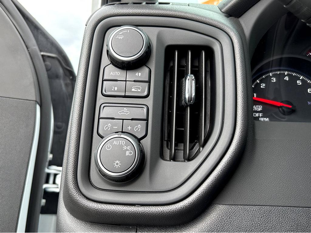 2024 Chevrolet Silverado 1500 Vehicle Photo in POOLER, GA 31322-3252