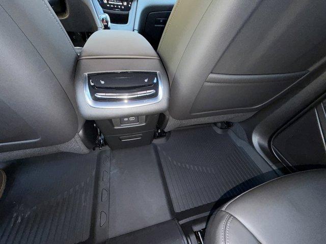 2025 Cadillac XT6 Vehicle Photo in LEOMINSTER, MA 01453-2952