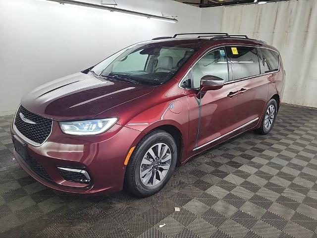 2021 Chrysler Pacifica Vehicle Photo in Cedar Rapids, IA 52402