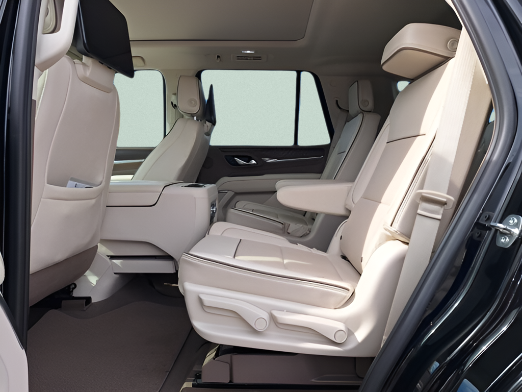 2023 GMC Yukon photo 12 of 36