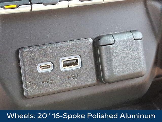 2022 Chevrolet Silverado 2500 HD Vehicle Photo in DANBURY, CT 06810-5034