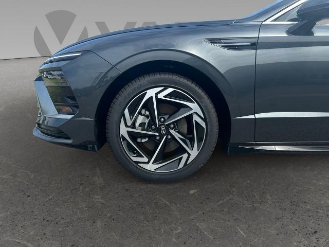 2024 Hyundai SONATA Vehicle Photo in Brunswick, GA 31525