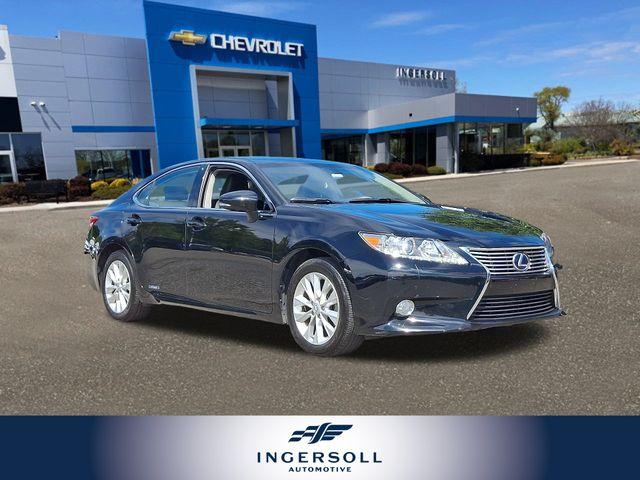 2013 Lexus ES 300h Vehicle Photo in DANBURY, CT 06810-5034