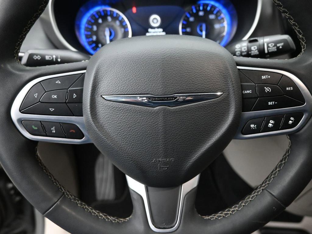 2022 Chrysler Pacifica Vehicle Photo in Cedar Rapids, IA 52402