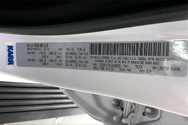 2020 Ram 1500 Vehicle Photo in Lees Summit, MO 64086