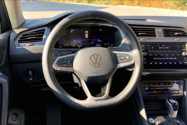 2024 Volkswagen Tiguan Vehicle Photo in Kansas City, MO 64114