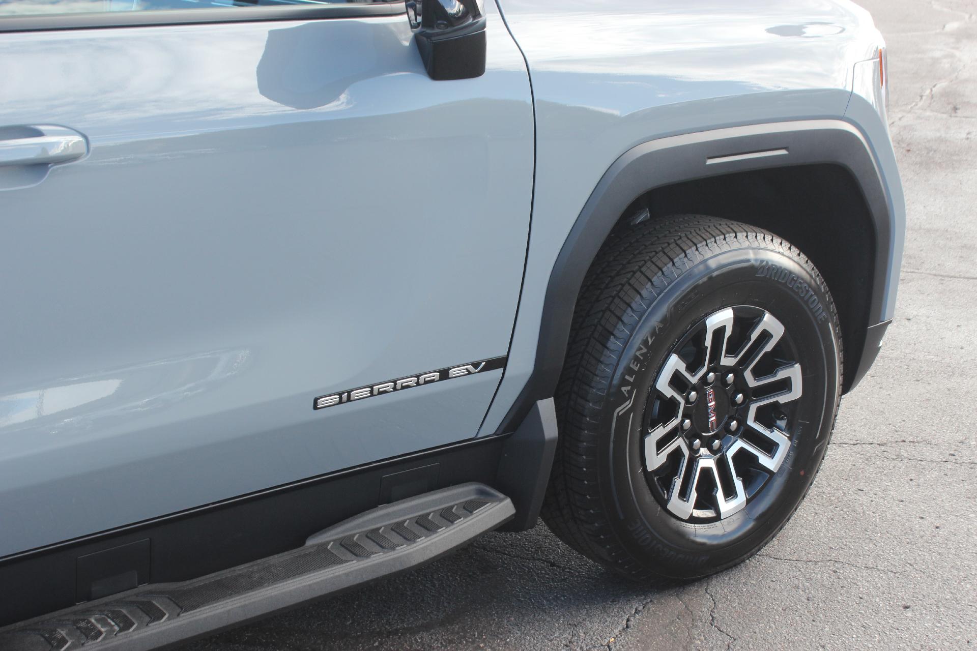 2026 GMC Sierra EV Vehicle Photo in AURORA, CO 80012-4011