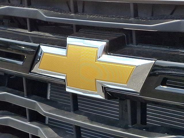 2025 Chevrolet Silverado 3500 HD Chassis Cab Vehicle Photo in DANBURY, CT 06810-5034