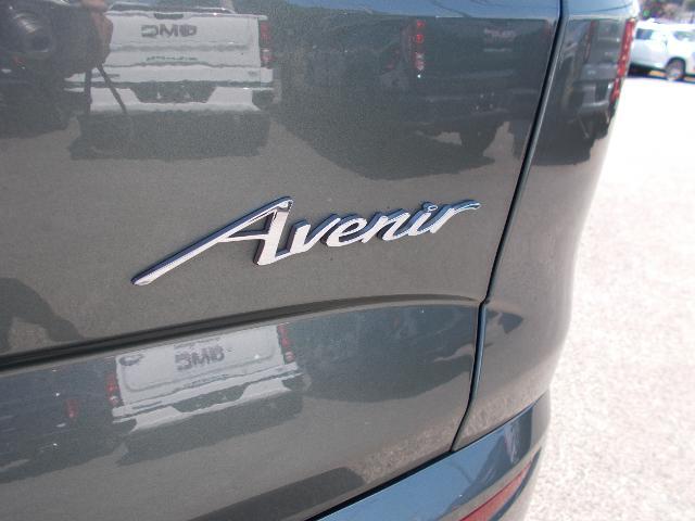 2022 Buick Enclave Vehicle Photo in LOWELL, MA 01852-4336