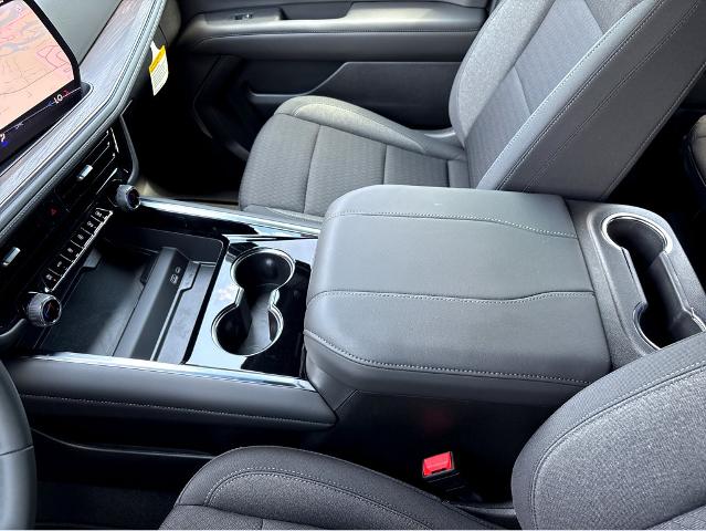 2025 Chevrolet Tahoe Vehicle Photo in BEAUFORT, SC 29906-4218