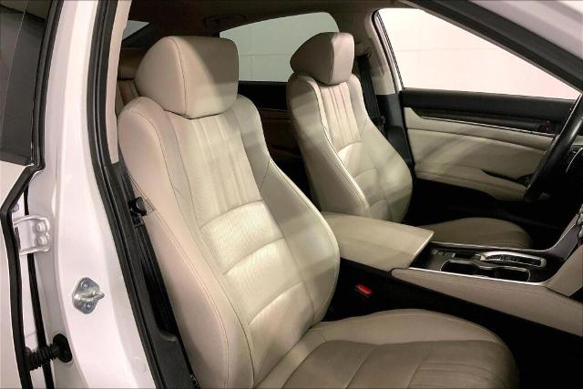 2022 Honda Accord Sedan Vehicle Photo in Kansas City, MO 64114